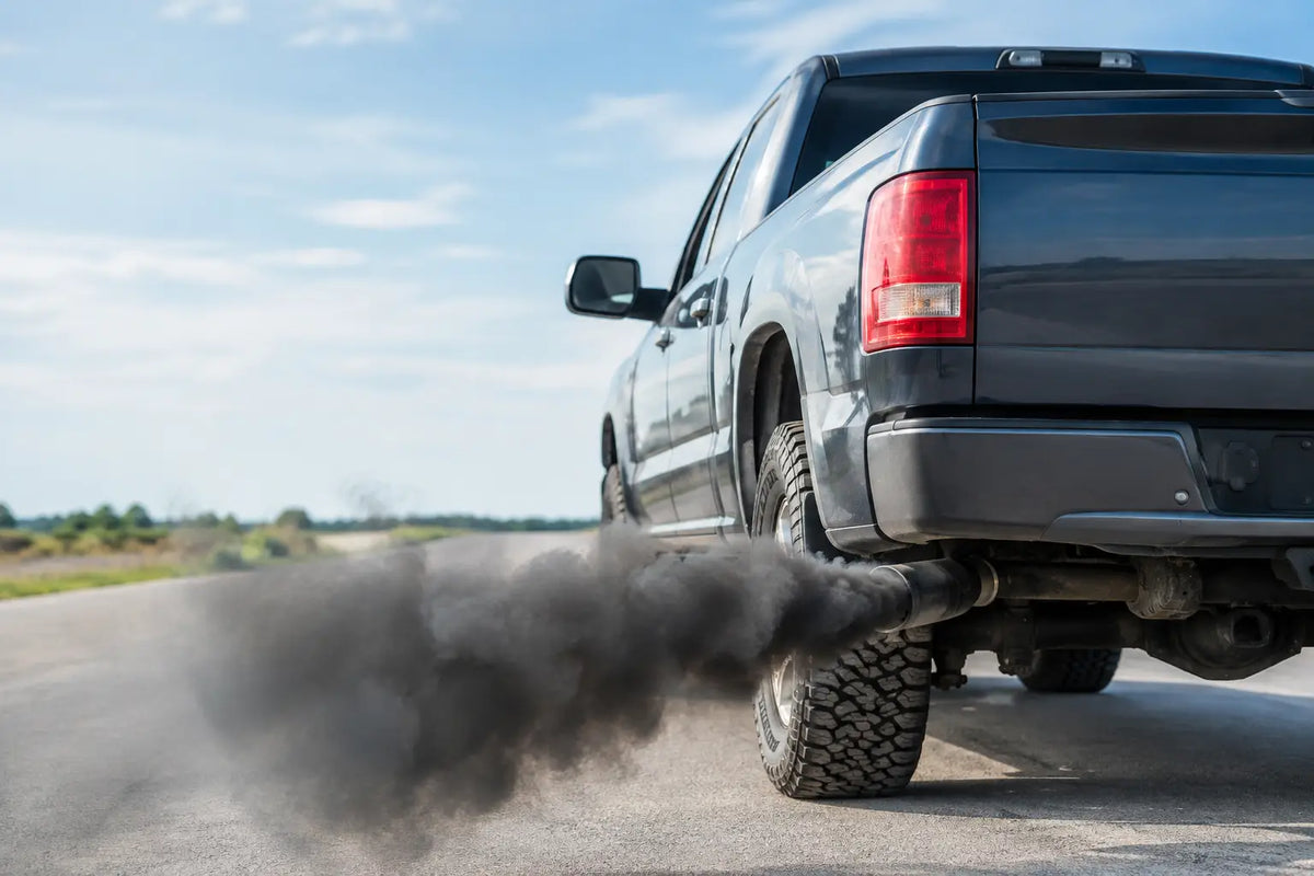 Why Diesel Trucks Smoke and What the Color Means – Gillett Diesel ...
